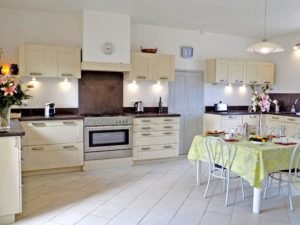 Saint-Jean-des-Plats Séjournez dans un château familial du XVIIIème siècle rien que pour vous