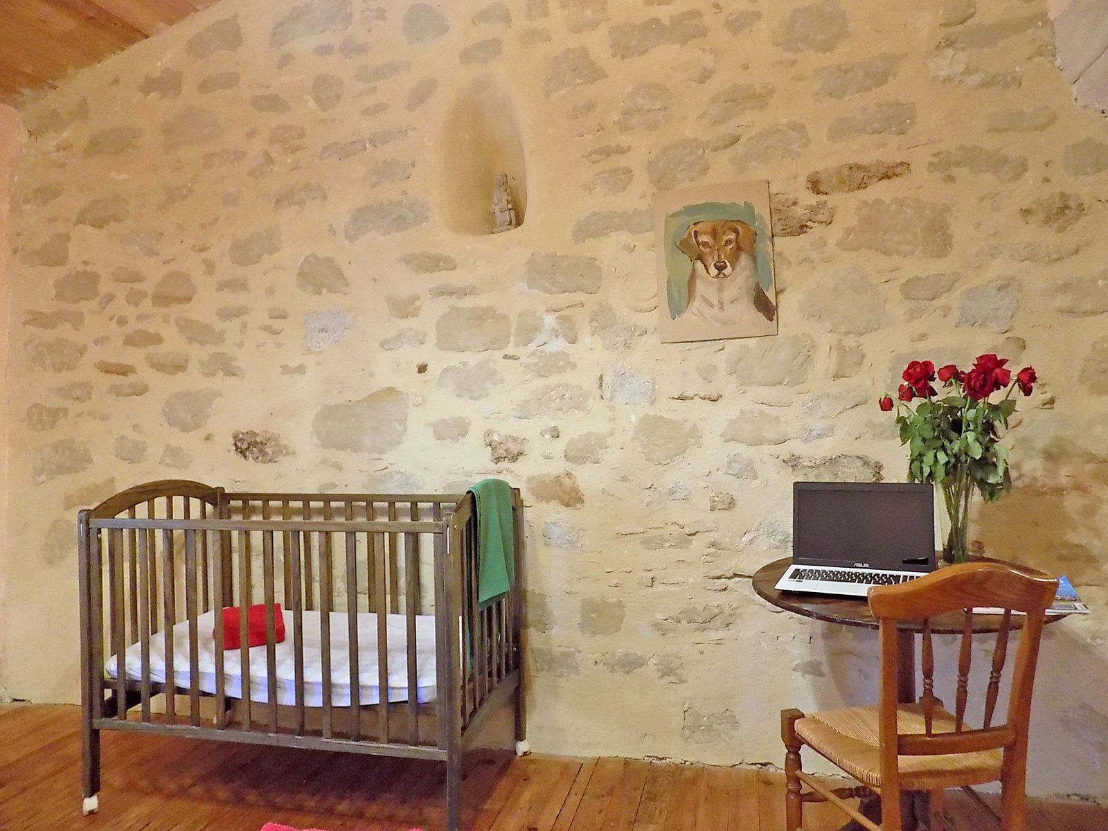 Saint-Jean-des-Plats Une maison de caractère de 140 m², sur un domaine aux arbres centenaires