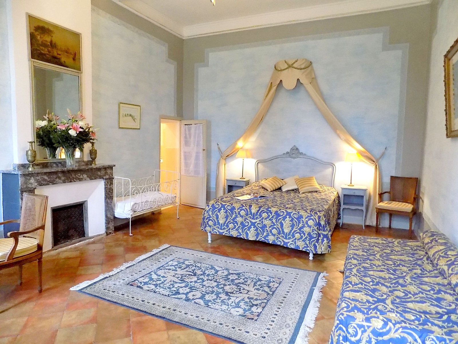 Saint-Jean-des-Plats Séjournez dans un château familial du XVIIIème siècle rien que pour vous