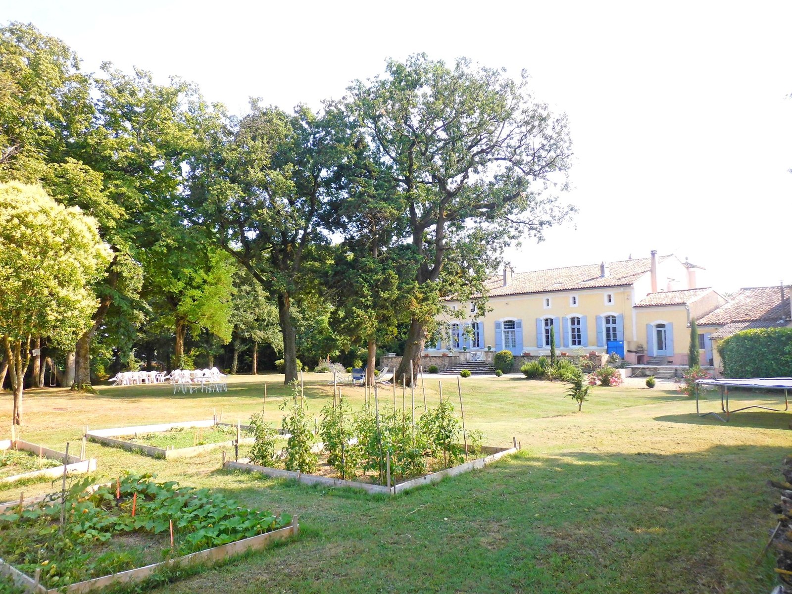 Saint-Jean-des-Plats Séjournez dans un château familial du XVIIIème siècle rien que pour vous